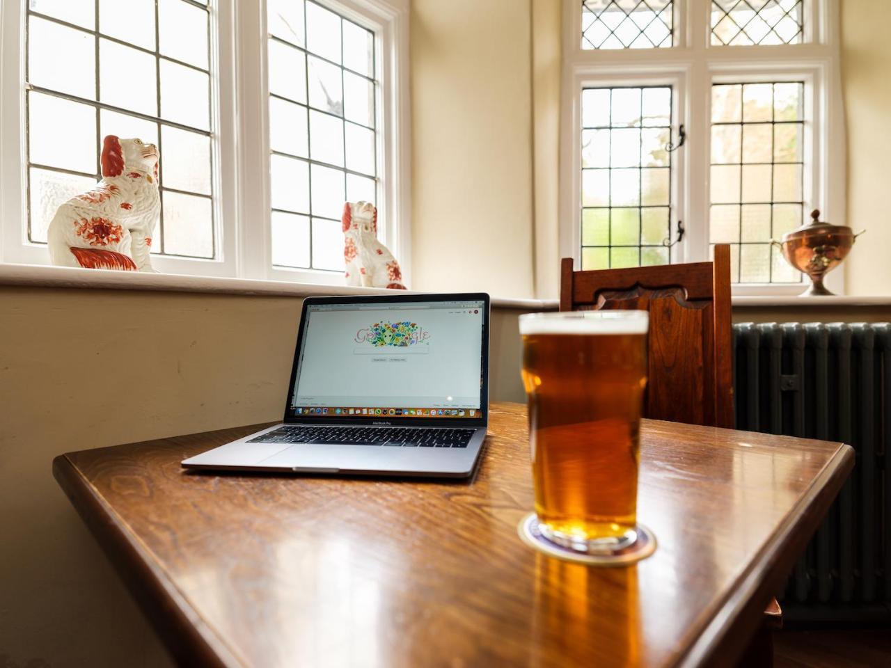 The Wheatsheaf At Beetham Hotel Sandside  Luaran gambar
