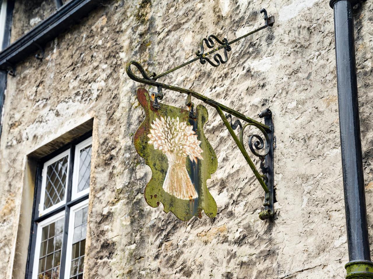The Wheatsheaf At Beetham Hotel Sandside  Luaran gambar